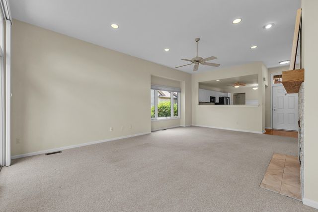 4853 Lone Oak Court 11, Pittsfield Charter Twp, MI 48108