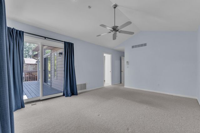 4853 Lone Oak Court 11, Pittsfield Charter Twp, MI 48108