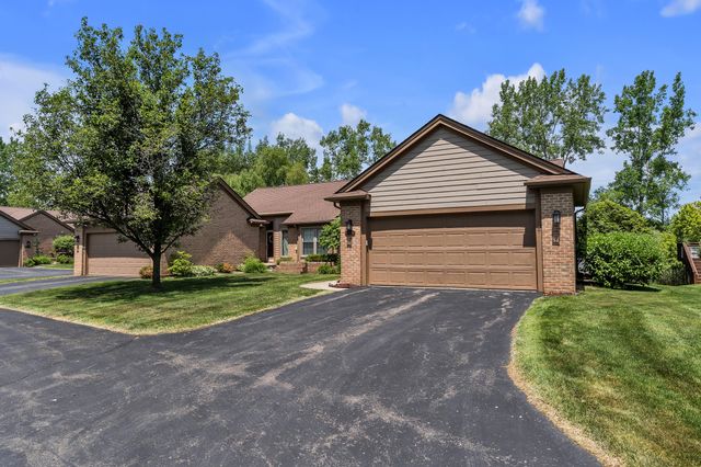 4853 Lone Oak Court 11, Pittsfield Charter Twp, MI 48108