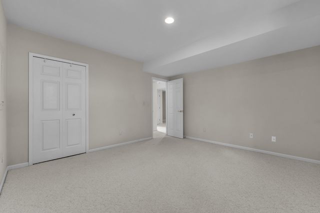 4853 Lone Oak Court 11, Pittsfield Charter Twp, MI 48108