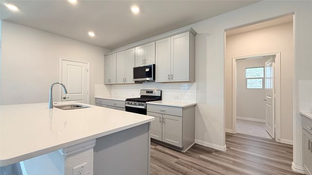 531 Deer Canyon Way, Princeton, TX 75407