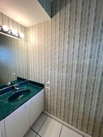 6358 W Longboat Ln 104, Boca Raton, FL 33433