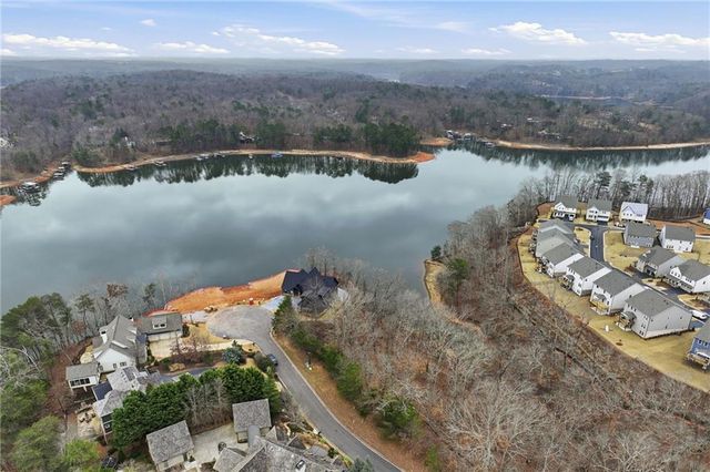 110 Peninsula Way, Dawsonville, GA 30534