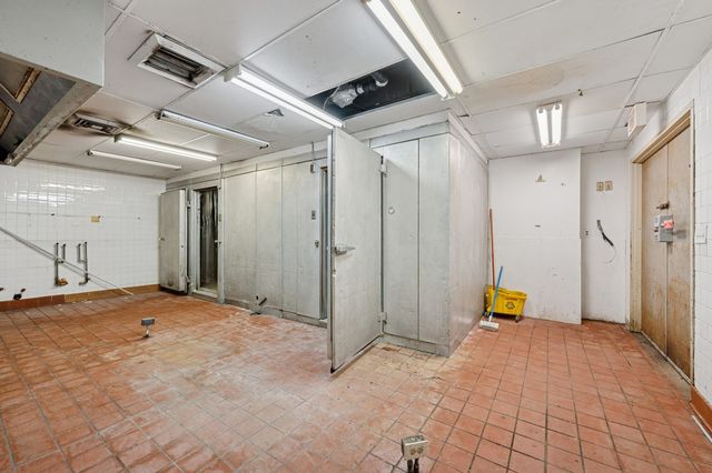 2020 N Lincoln CU1, Chicago, IL 60614