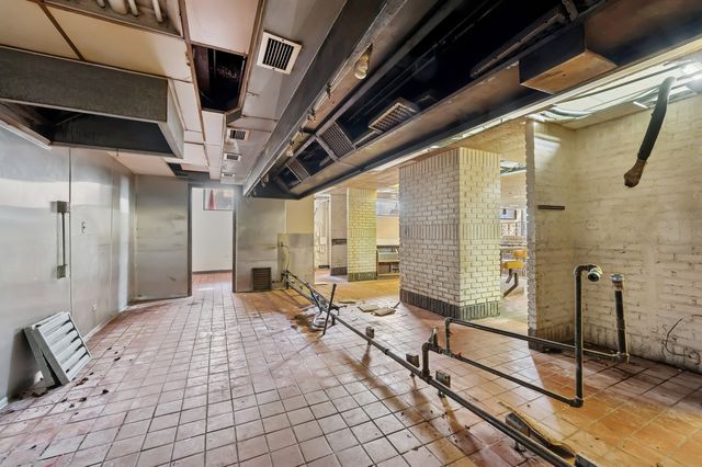 2020 N Lincoln CU1, Chicago, IL 60614