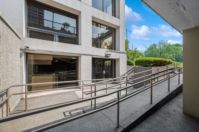 2020 N Lincoln CU1, Chicago, IL 60614