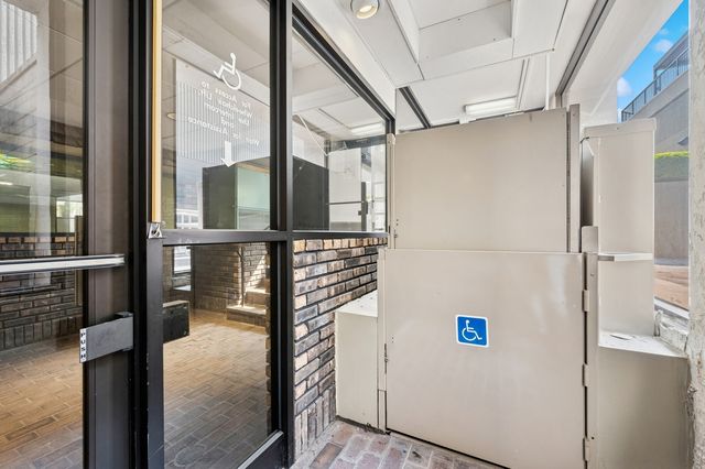 2020 N Lincoln CU1, Chicago, IL 60614