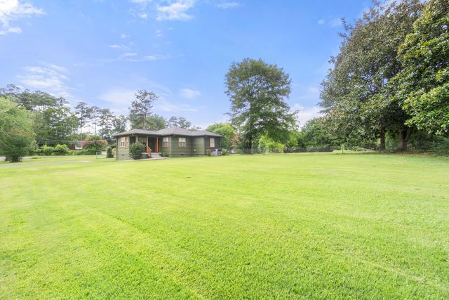 114 Cross Street, Chickamauga, GA 30707