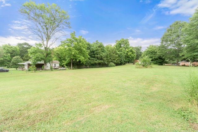 114 Cross Street, Chickamauga, GA 30707