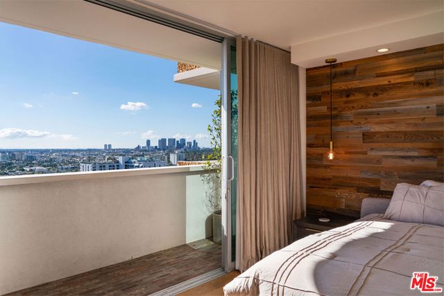 8787 Shoreham Drive 707, West Hollywood, CA 90069