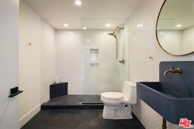 8787 Shoreham Drive 707, West Hollywood, CA 90069