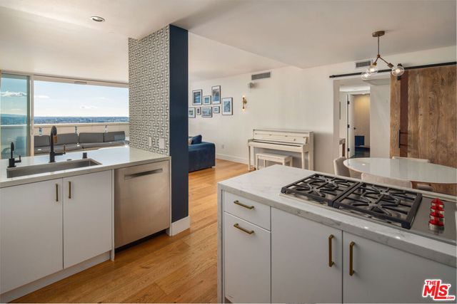 8787 Shoreham Drive 707, West Hollywood, CA 90069