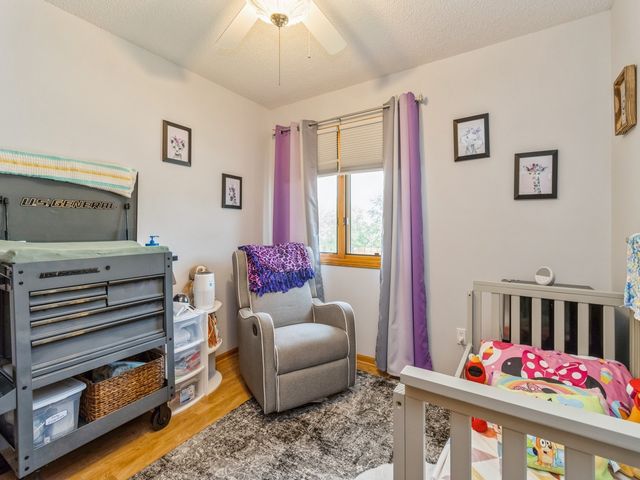 1506 W 17th Street S, Newton, IA 50208