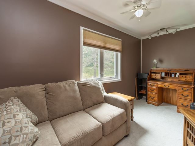 1506 W 17th Street S, Newton, IA 50208