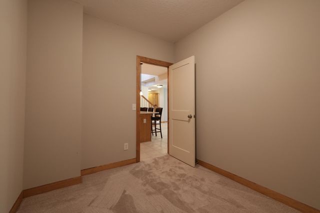 1889 86th Court E, Inver Grove Heights, MN 55077