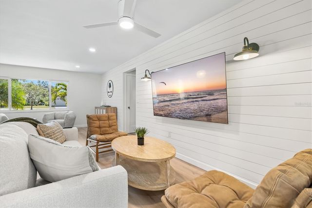 2641 HYDE PARK STREET, Sarasota, FL 34239