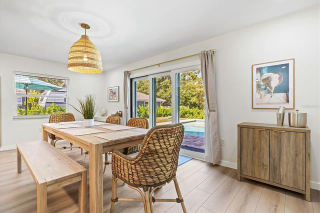 2641 HYDE PARK STREET, Sarasota, FL 34239