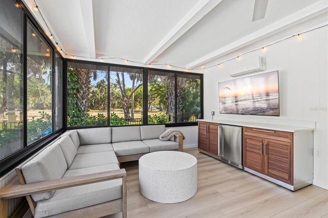 2641 HYDE PARK STREET, Sarasota, FL 34239