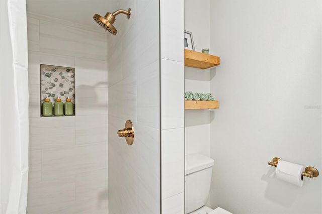 2641 HYDE PARK STREET, Sarasota, FL 34239