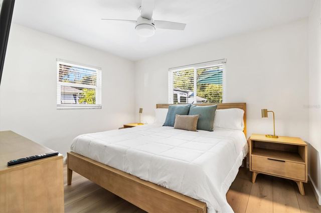 2641 HYDE PARK STREET, Sarasota, FL 34239