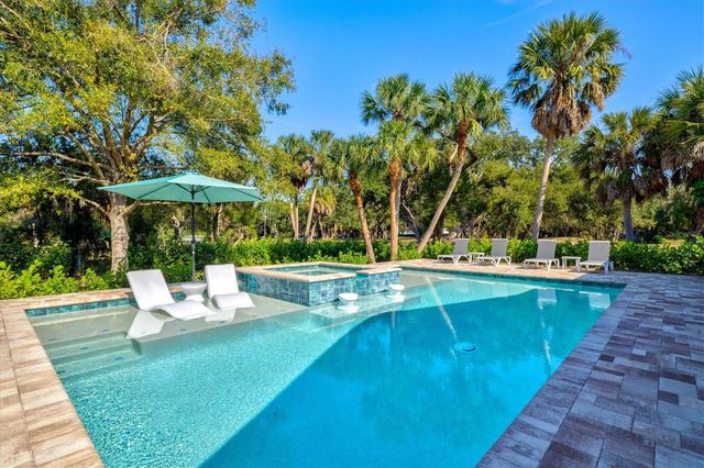 2641 HYDE PARK STREET, Sarasota, FL 34239