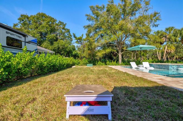 2641 HYDE PARK STREET, Sarasota, FL 34239