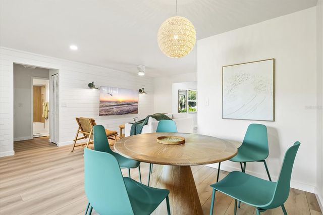 2641 HYDE PARK STREET, Sarasota, FL 34239