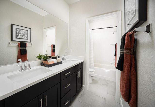 9073 Himalaya Way, Roseville, CA 95747