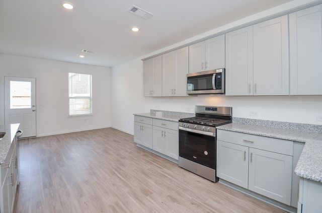 1004 Laguna Cove Drive, Katy, TX 77493