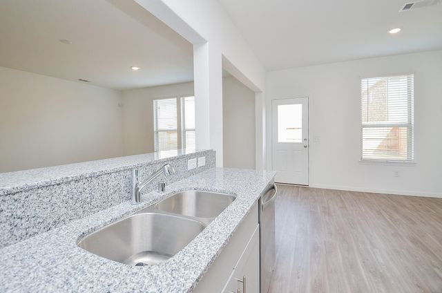 1004 Laguna Cove Drive, Katy, TX 77493