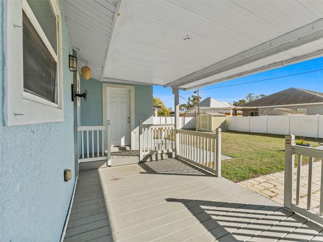 2924 W DEWEY STREET, Tampa, FL 33607