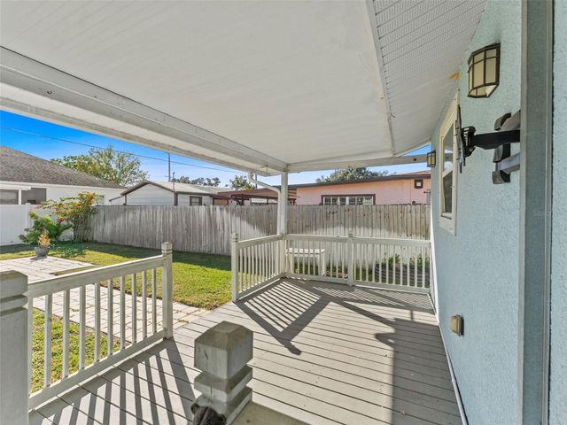2924 W DEWEY STREET, Tampa, FL 33607