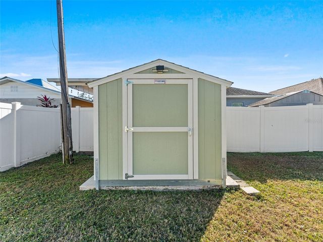 2924 W DEWEY STREET, Tampa, FL 33607