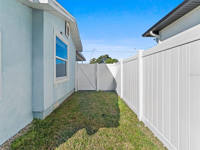 2924 W DEWEY STREET, Tampa, FL 33607