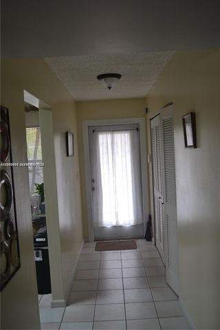 480 NW 76th Ave 105, Margate, FL 33063