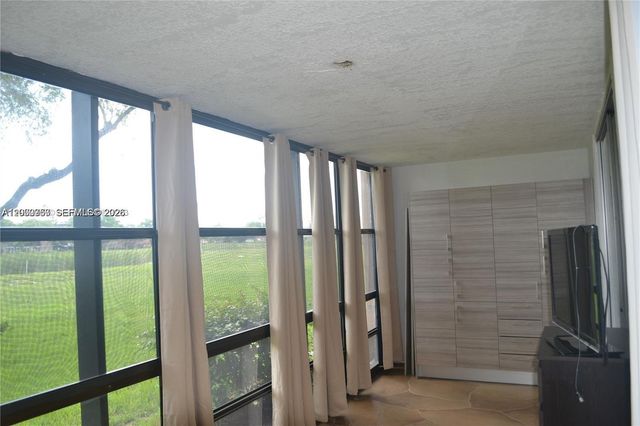 480 NW 76th Ave 105, Margate, FL 33063