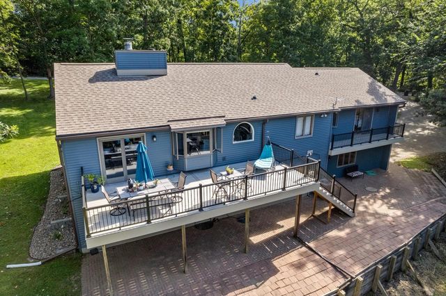 N1947 Forest Ridge DRIVE, La Crosse, WI 54601