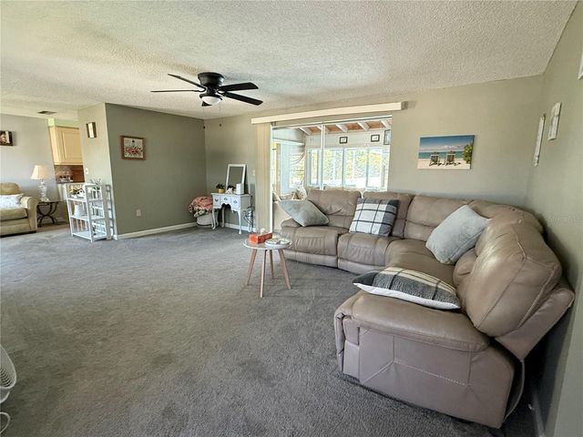 318 VENICE EAST BOULEVARD, Venice, FL 34293