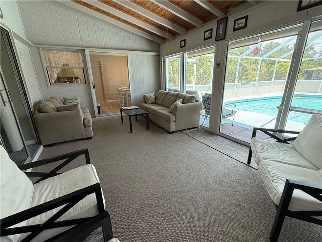 318 VENICE EAST BOULEVARD, Venice, FL 34293