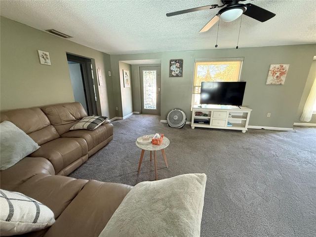 318 VENICE EAST BOULEVARD, Venice, FL 34293