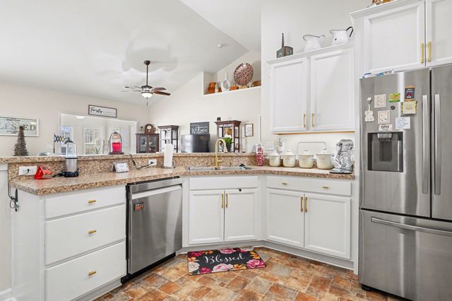 206 Oak Landing Dr., Conway, SC 29527