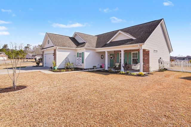 206 Oak Landing Dr., Conway, SC 29527