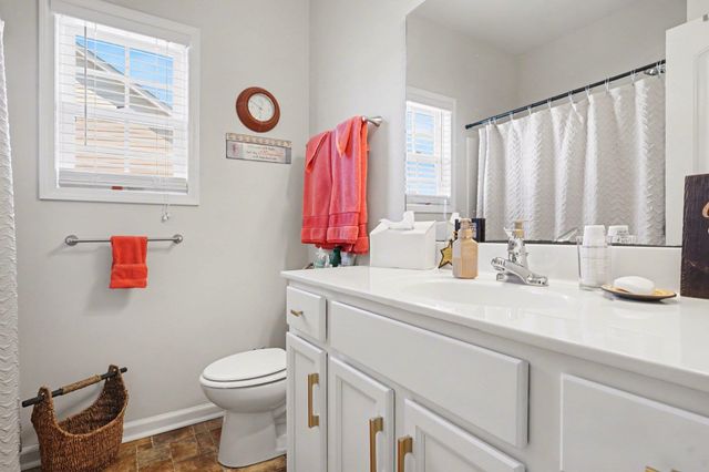 206 Oak Landing Dr., Conway, SC 29527