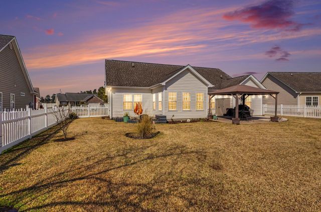 206 Oak Landing Dr., Conway, SC 29527