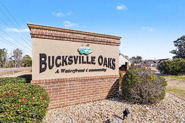 206 Oak Landing Dr., Conway, SC 29527