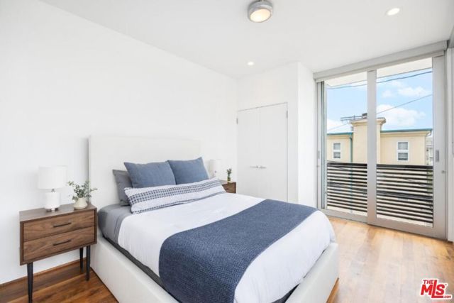 17 N Venice Boulevard, Venice (los Angeles), CA 90291