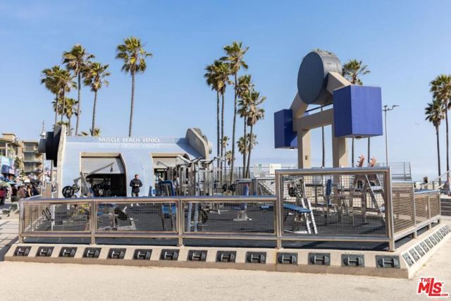 17 N Venice Boulevard, Venice (los Angeles), CA 90291