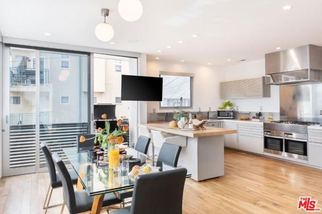 17 N Venice Boulevard, Venice (los Angeles), CA 90291