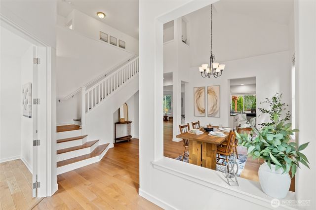 254 Elma Court NE, Renton, WA 98059