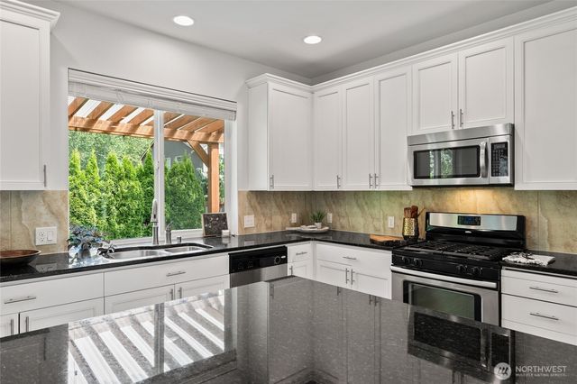 254 Elma Court NE, Renton, WA 98059